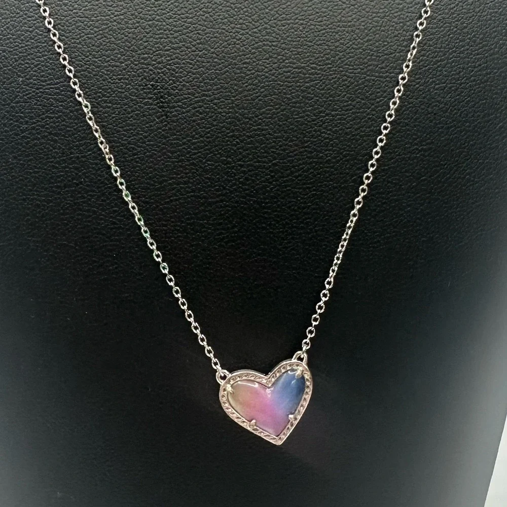 Kendra Scott Ari Heart Pendant Necklace Rainbow Iridescent Stone Silver Tone - Picture 12 of 12